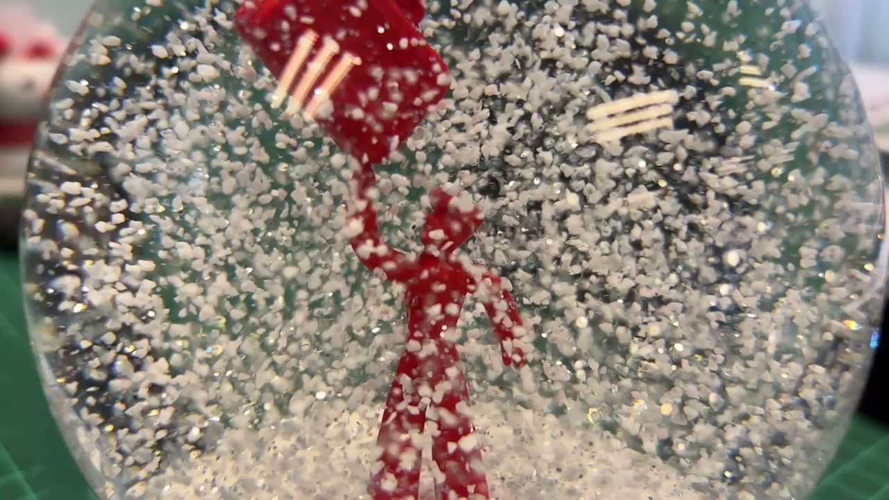 訂製飄雪玻璃水晶球